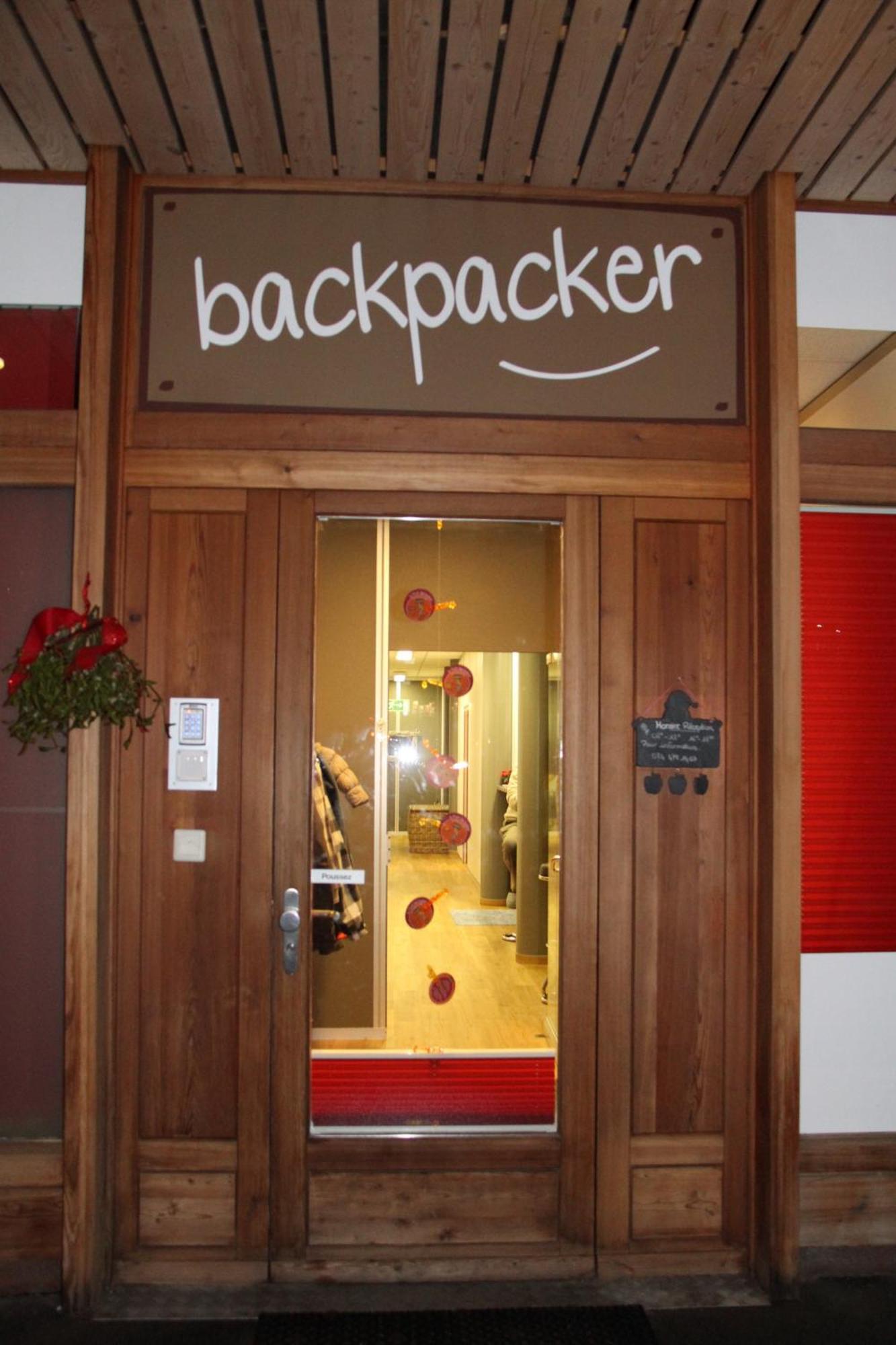 Backpacker Le Petit Baroudeur Vandrerhjem Champéry Eksteriør bilde